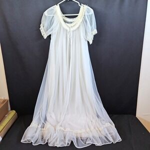 Vintage TOSCA  Lingerie Nightgown Robe Set Size M Intimates Sleepwear Feminine